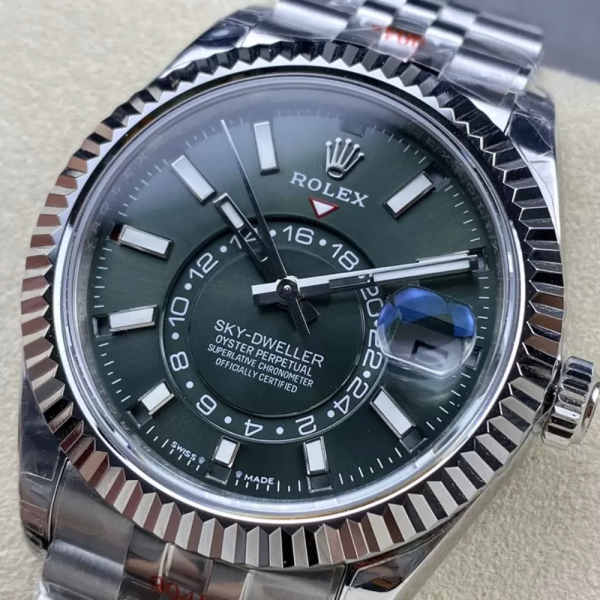 TW공장 롤렉스 스카이드웰러 그레이 다이얼 SS 쥬빌레 브레이슬릿 42mm 336934