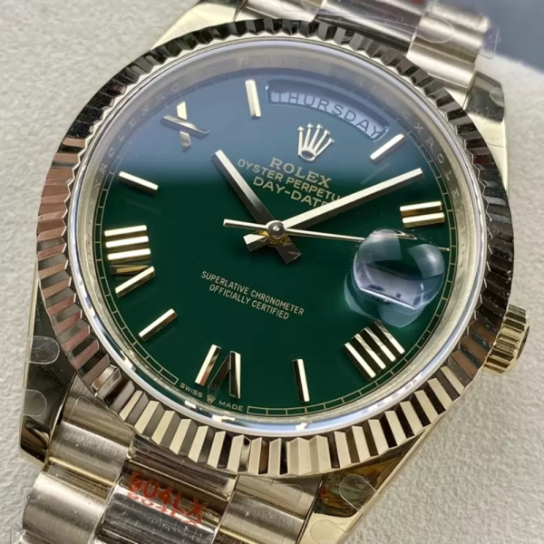 GM공장 롤렉스 데이데이트 녹판 로만 다이얼 YG 금통 40mm V3(텅스텐 헤비 버전) 228238