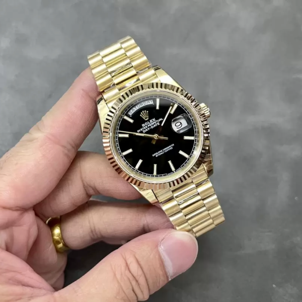 GM공장 롤렉스 데이데이트 블랙 다이얼 옐로우골드 금통 40mm V3(텅스텐 헤비 버전) 228238
