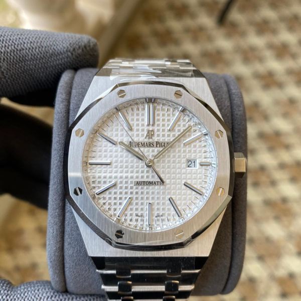 APS공장 오데마피게 로얄오크 화이트 텍스처 다이얼 SS 브레이슬릿 41mm V3 15400ST