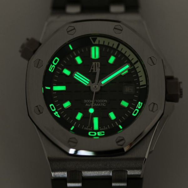 IP공장 오데마피게 로얄오크 오프쇼어 다이버 그레이 다이얼 그레이 러버 스트랩 42mm 15720ST