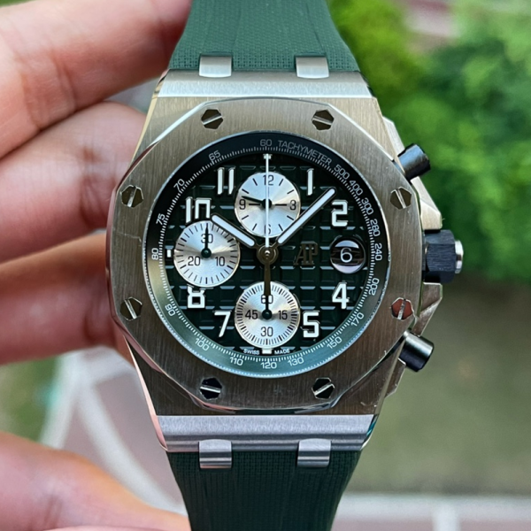 APF공장 오데마피게 로얄오크 오프쇼어 크노로그래프 그린 다이얼 SS 그린 러버 스트랩 42mm 26238TI