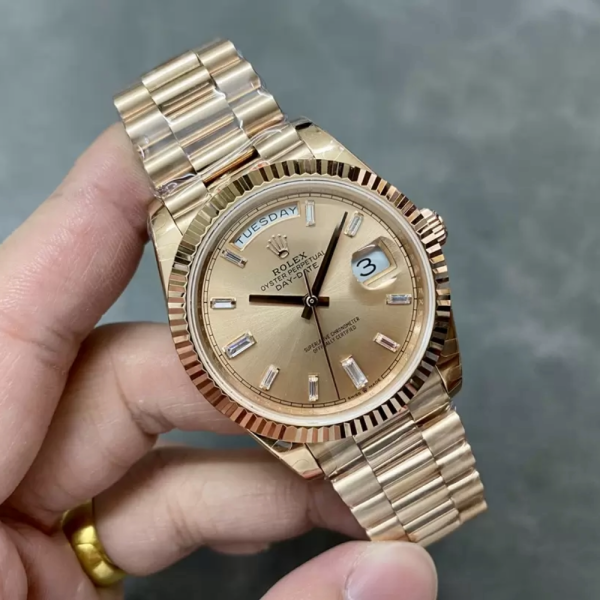 GM공장 롤렉스 데이데이트 로즈골드 다이얼 바게트 다이아 금통 40mm  V3(텅스텐 헤비 버전) 228235