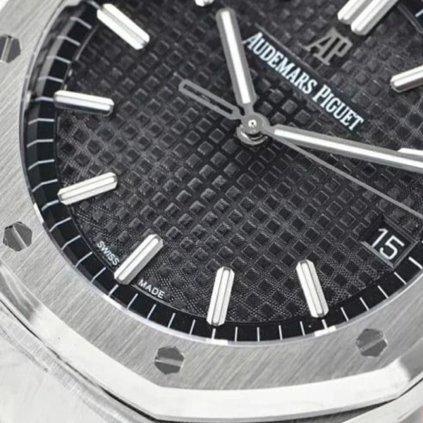 OM공장 오데마피게 로얄오크 블랙 다이얼 스틸 SS 브레이슬릿 41mm 15500ST
