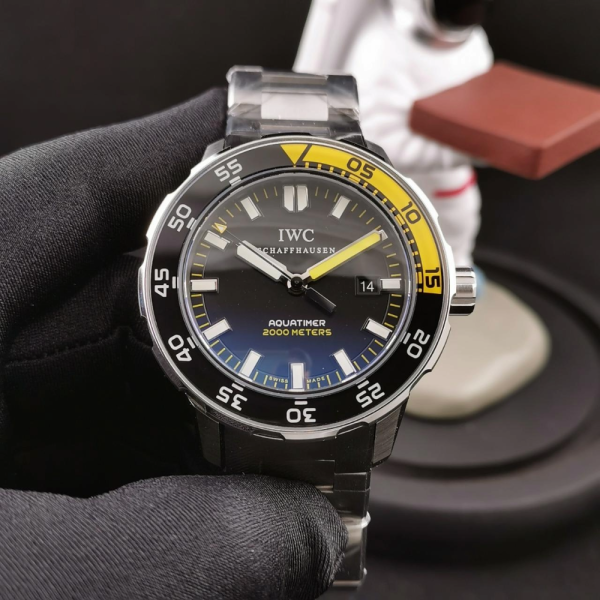 IWS공장 IWC 아쿠아타이머 스틸 블랙 다이얼 SS 브레이슬릿 44mm IW356808