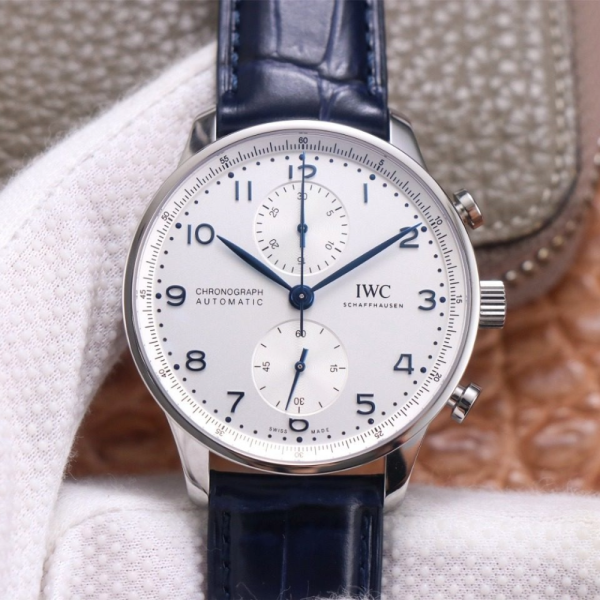 ZF공장 IWC 포르투기저 크로노그래프 화이트골드 화이트/블루 다이얼 레더 스트랩 41mm IW371605