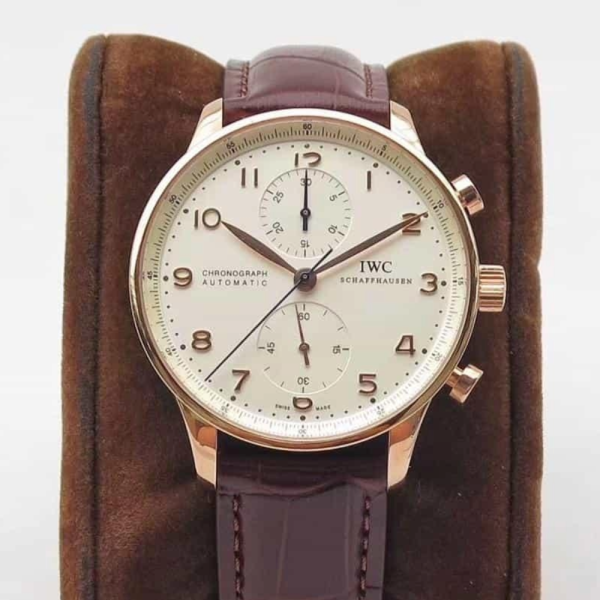 ZF공장 IWC 포르투기저 크로노그래프 로즈골드 화이트 다이얼 레더 스트랩 41mm IW371480