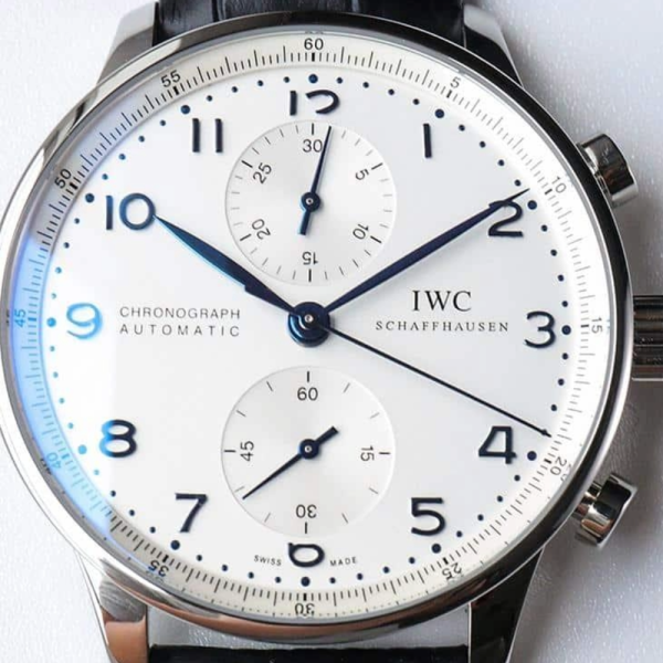 ZF공장 IWC 포르투기저 크로노그래프 블루 핸드 화이트골드 화이트 다이얼 레더 스트랩 41mm IW371446