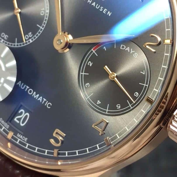 ZF공장 IWC 포르투기저 세븐데이즈 로즈골드 블랙 다이얼 레더 스트랩 42mm IW500125