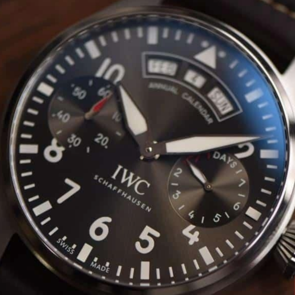 YL공장 IWC 빅 파일럿 애뉴얼 캘린더 