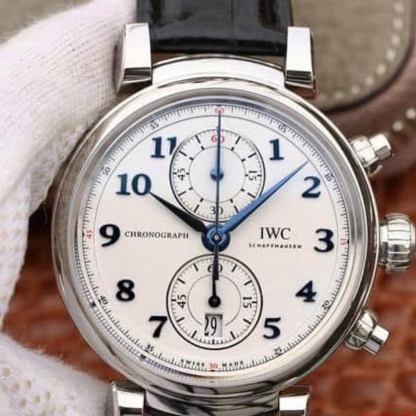 YL공장 IWC 라우레우스 스포츠 포 굿 파운데이션 한정판 스폐셜 에디션 화이트 다이얼 레더 스트랩 42mm IW393402