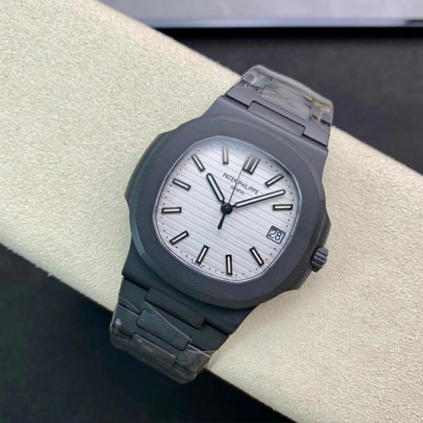 PPF공장 파텍필립 노틸러스 V4 DCL 버전(다이아몬드 카본 코팅) 40mm 5711