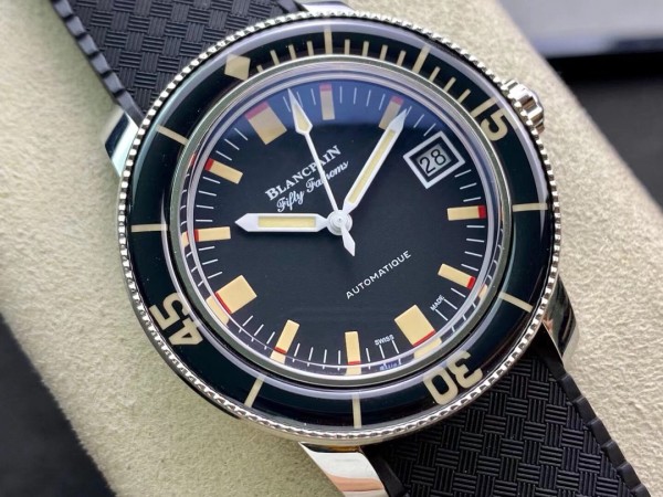 ZF공장 블랑팡 피프티 패덤즈 바라쿠다 러버 스트랩 40mm 5008B-1130-B52A