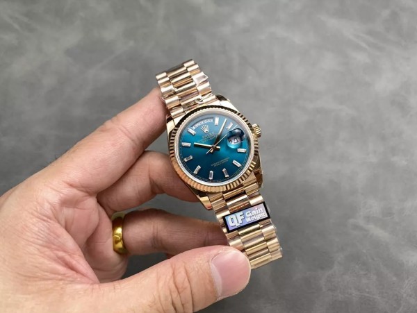 QF공장 v5 롤렉스 데이데이트 블루 다이얼 바게트다이아 로즈골드 금통 36mm 128235