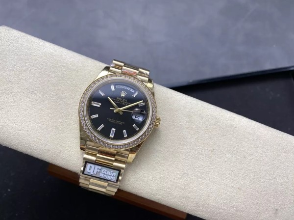 QF공장 롤렉스 데이데이트 검판 다이얼 바게트 다이아 베젤 YG 금통 40mm V5 텅스렌 228398