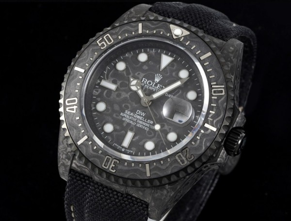 DIW공장 롤렉스 씨드웰러 카본 커스텀 43mm M126600