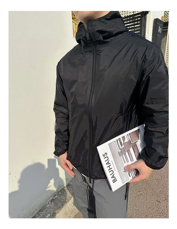 몽클레어 바람막이